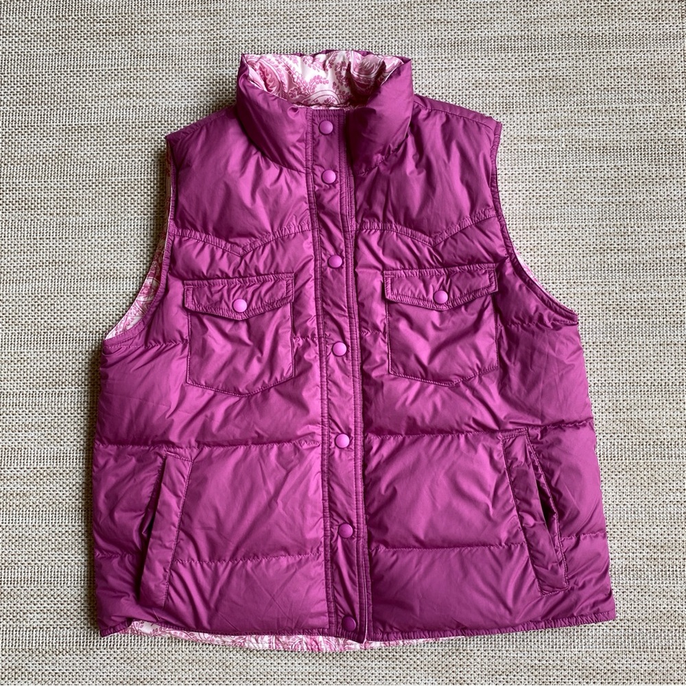 Lands’ End  Reversible Down Pink Paisley Warm Winter Snap Down Insulated Vest
